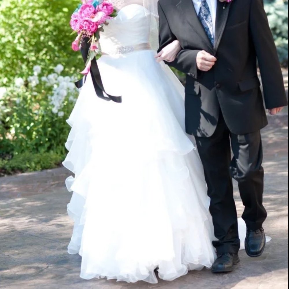 Bonny Ballroom Style Wedding Dress Size 6